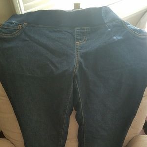 Maternity skinny jean